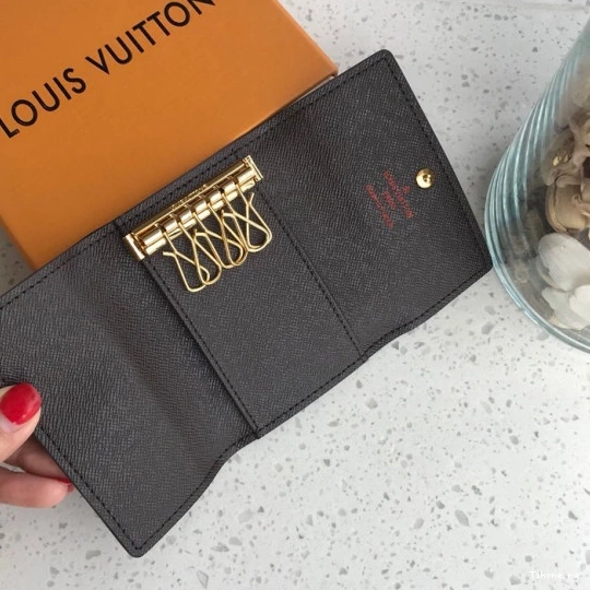 Affordable VUITTON KEY HOLDER LOUIS 6 0802